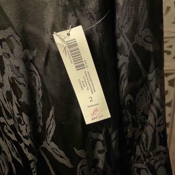 NWT! CHICOS BRILLIANT BLACK & SHINY FLORAL PATTERN LONG SLEEVE PLUS TOP - Picture 10 of 10